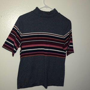 Lightweight turtleneck